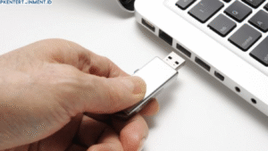 Flashdisk Terlihat Kosong Padahal Ada File